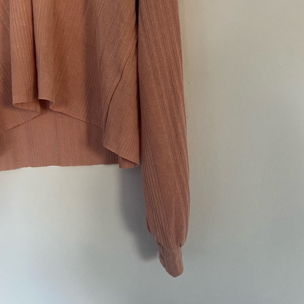 Drop-Shoulder Rib Knit Top - Picture 5 of 6
